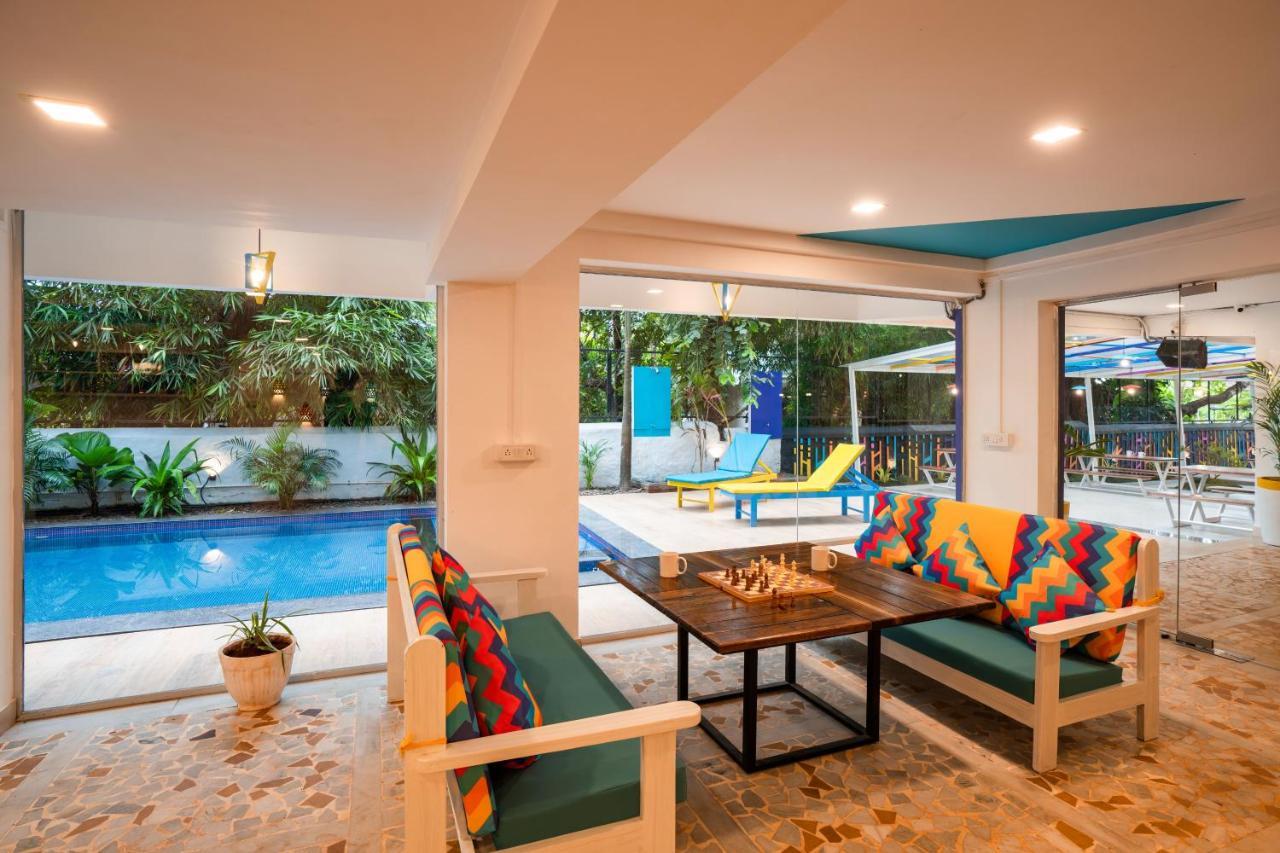 Gostops Plus Goa Vagator Goa Velha Exterior foto